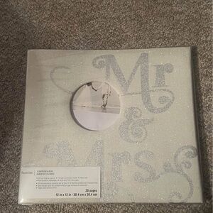 Mr & Mrs Glitter Scrapbook Album & stickers